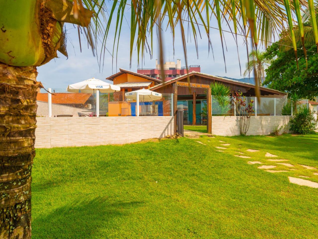 Pousada Pé Na Areia Caraguatatuba Esterno foto