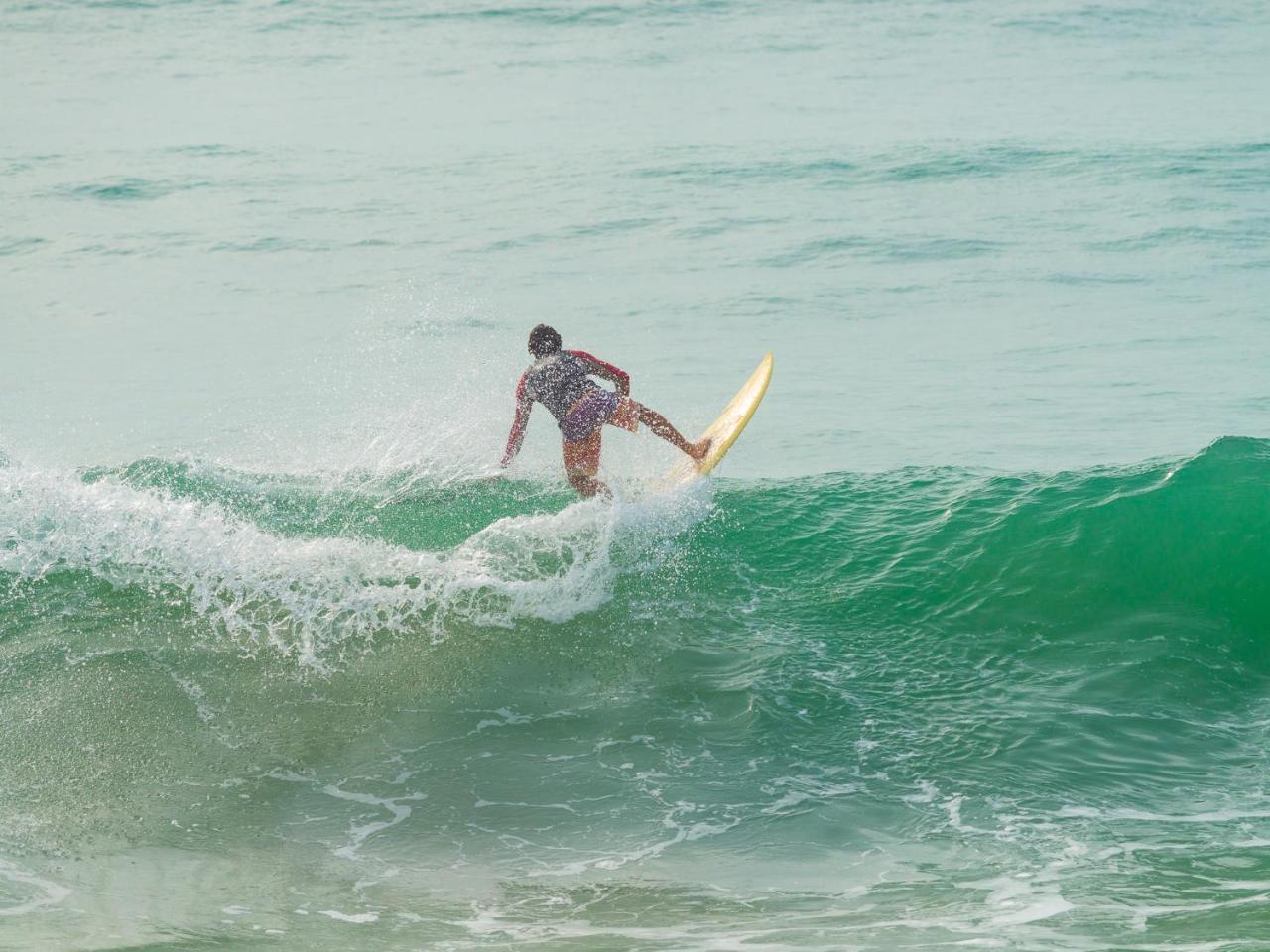 Pousada Pé Na Areia Caraguatatuba Esterno foto